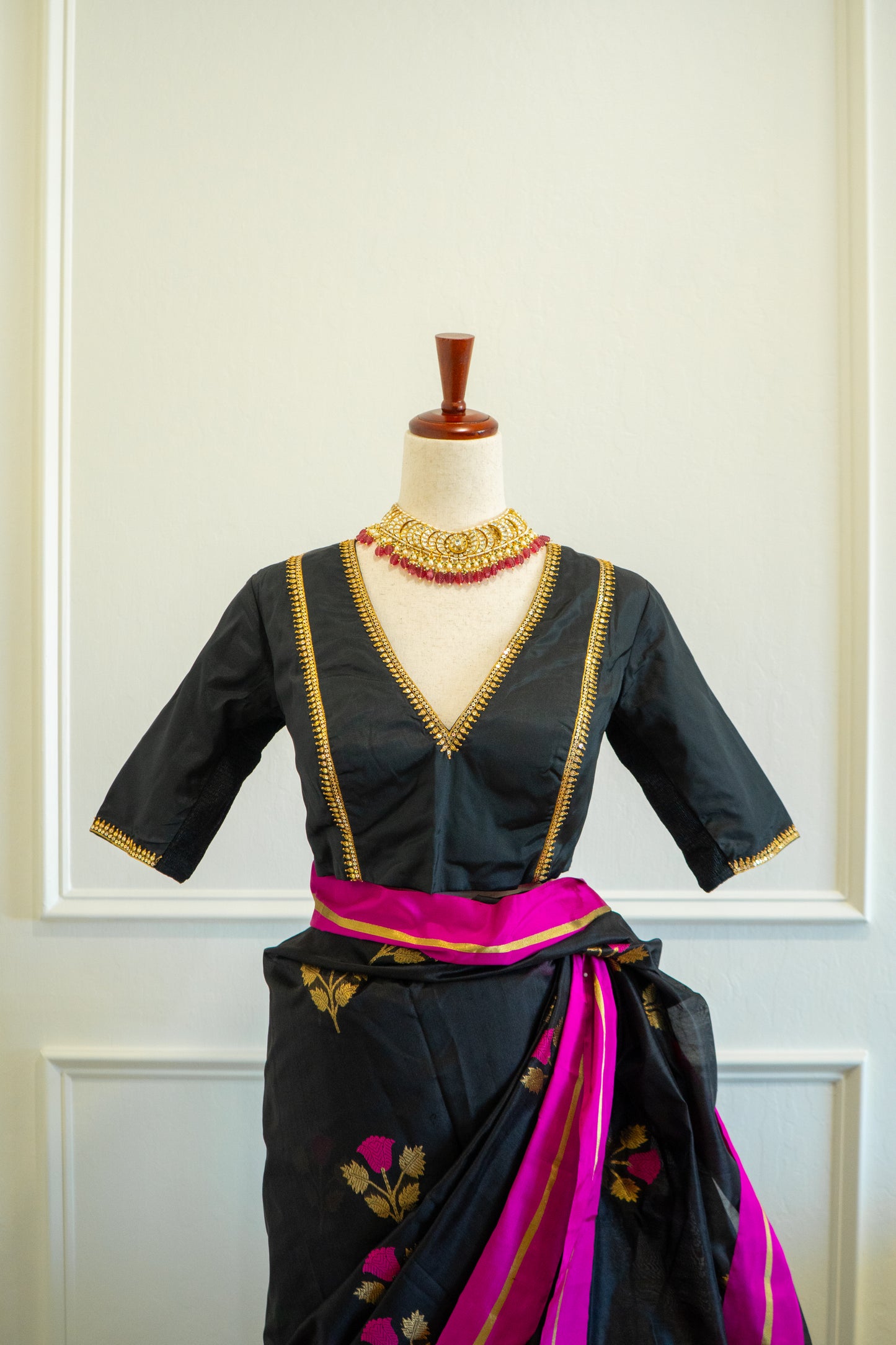 Black | Chanderi Silk Self-Drape